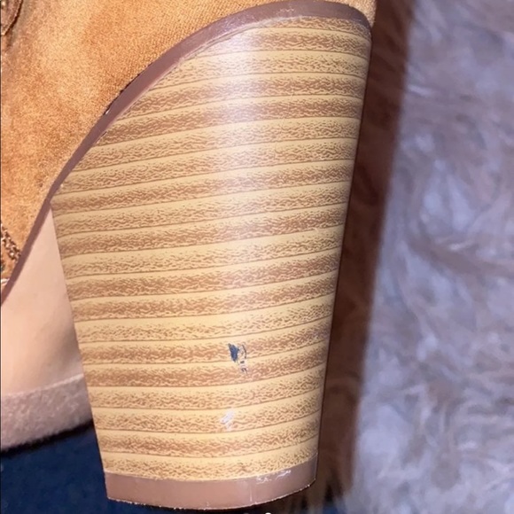 booties - Picture 2 of 2